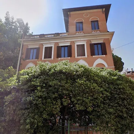 Modern Mansion רומא