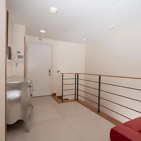 Modern Mansion * Рим